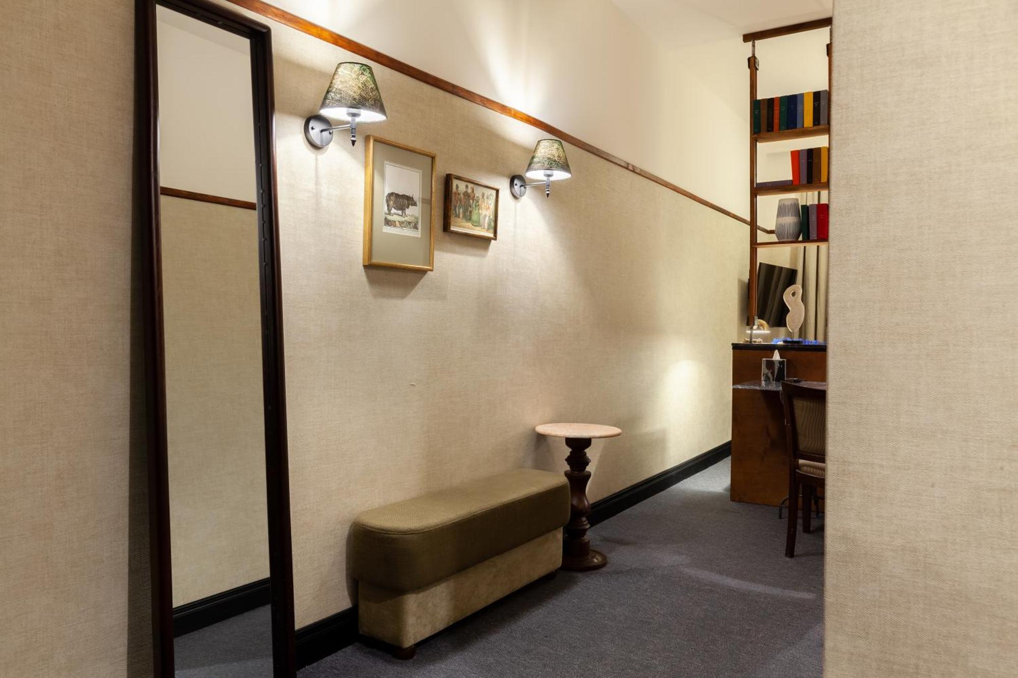Communal Hotel Кутаиси Экстерьер фото
